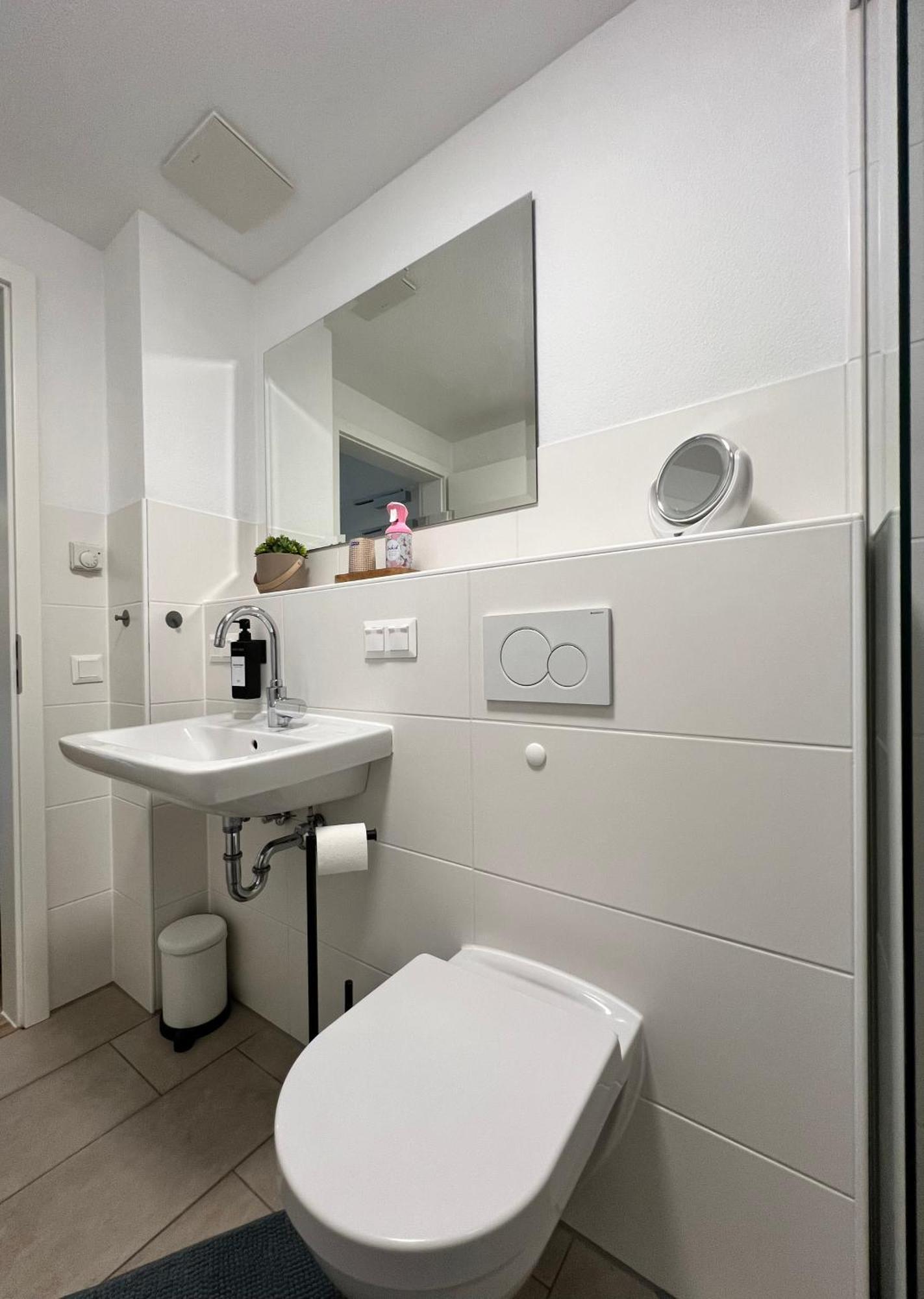Moderne Wohnung Naehe Hbf-Lift-Tiefgarage-Contactless Check-In Hannover Exteriér fotografie