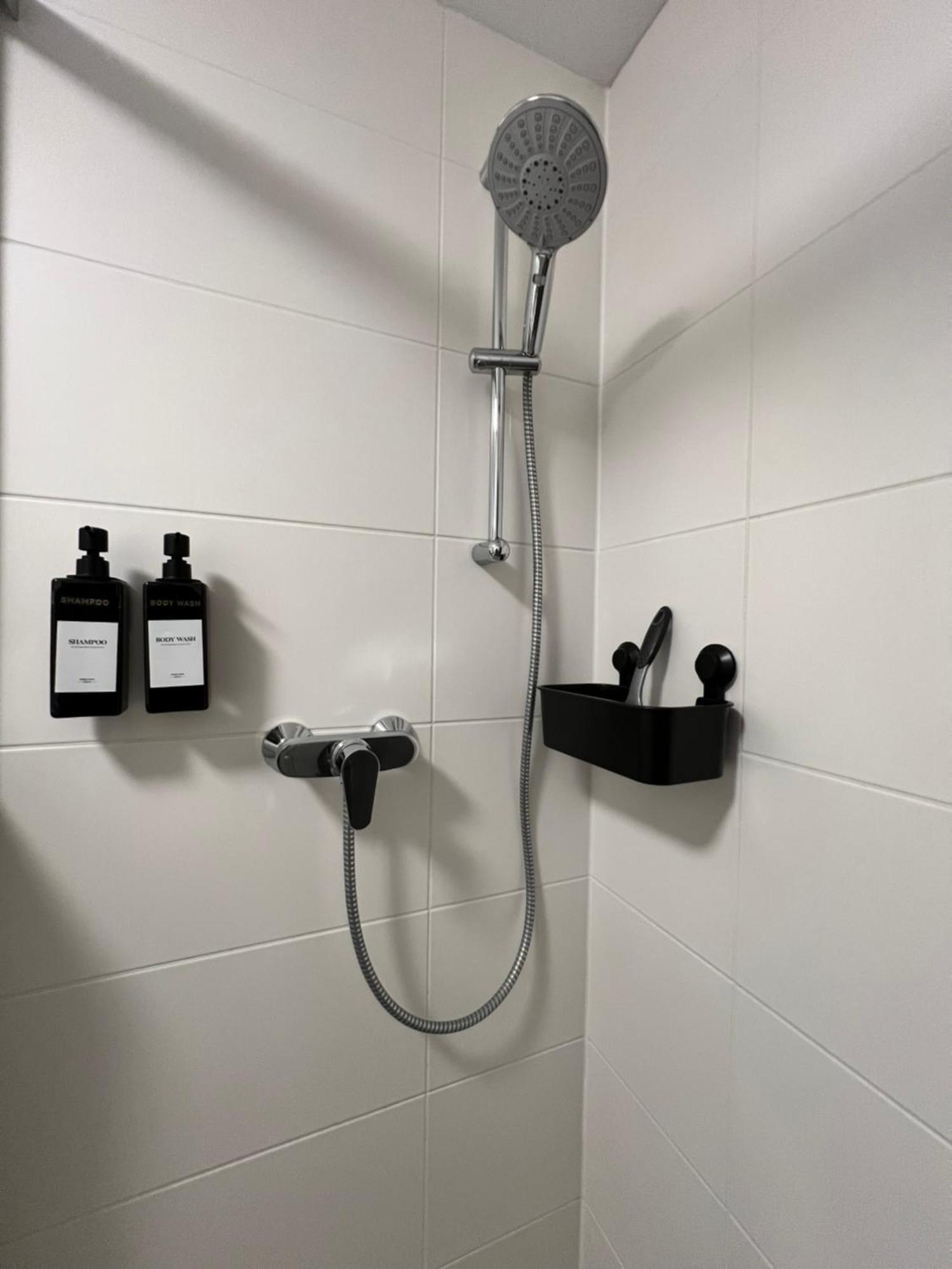 Moderne Wohnung Naehe Hbf-Lift-Tiefgarage-Contactless Check-In Hannover Exteriér fotografie